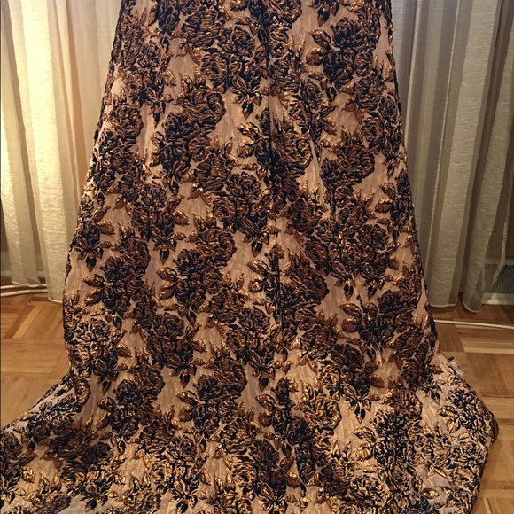 Madarari incredible evening gown, size M/L - Picture 8 of 12